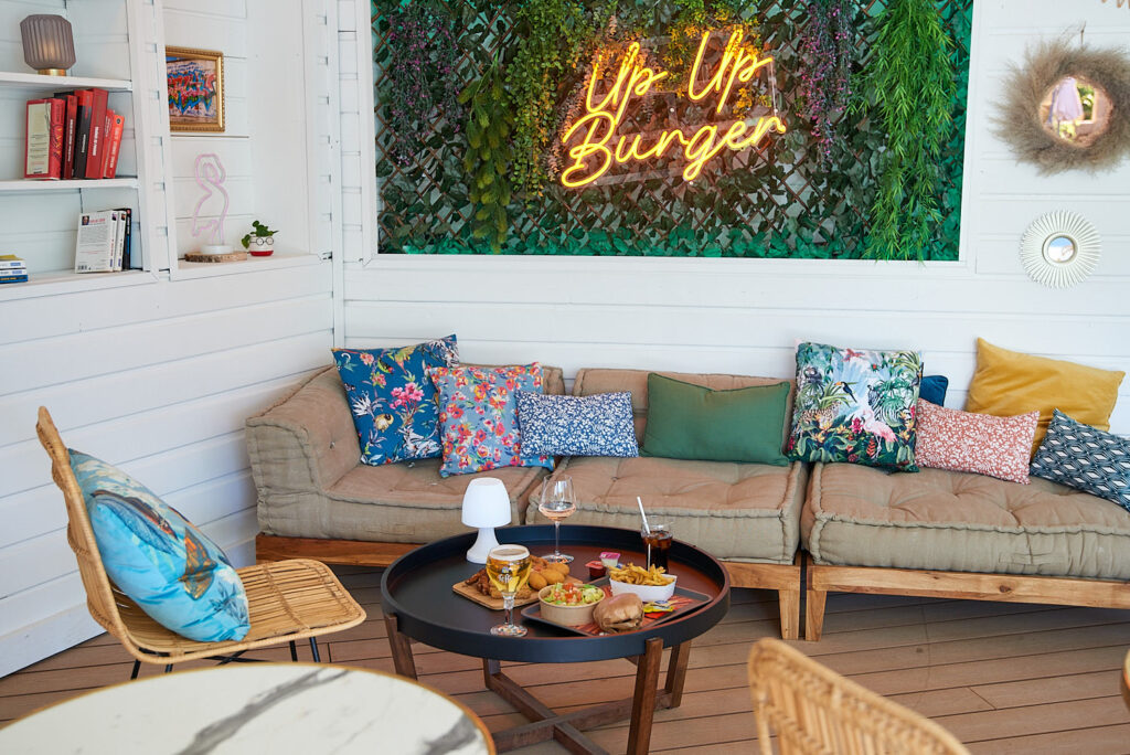 Up up burger - restaurant burger la croix valmer